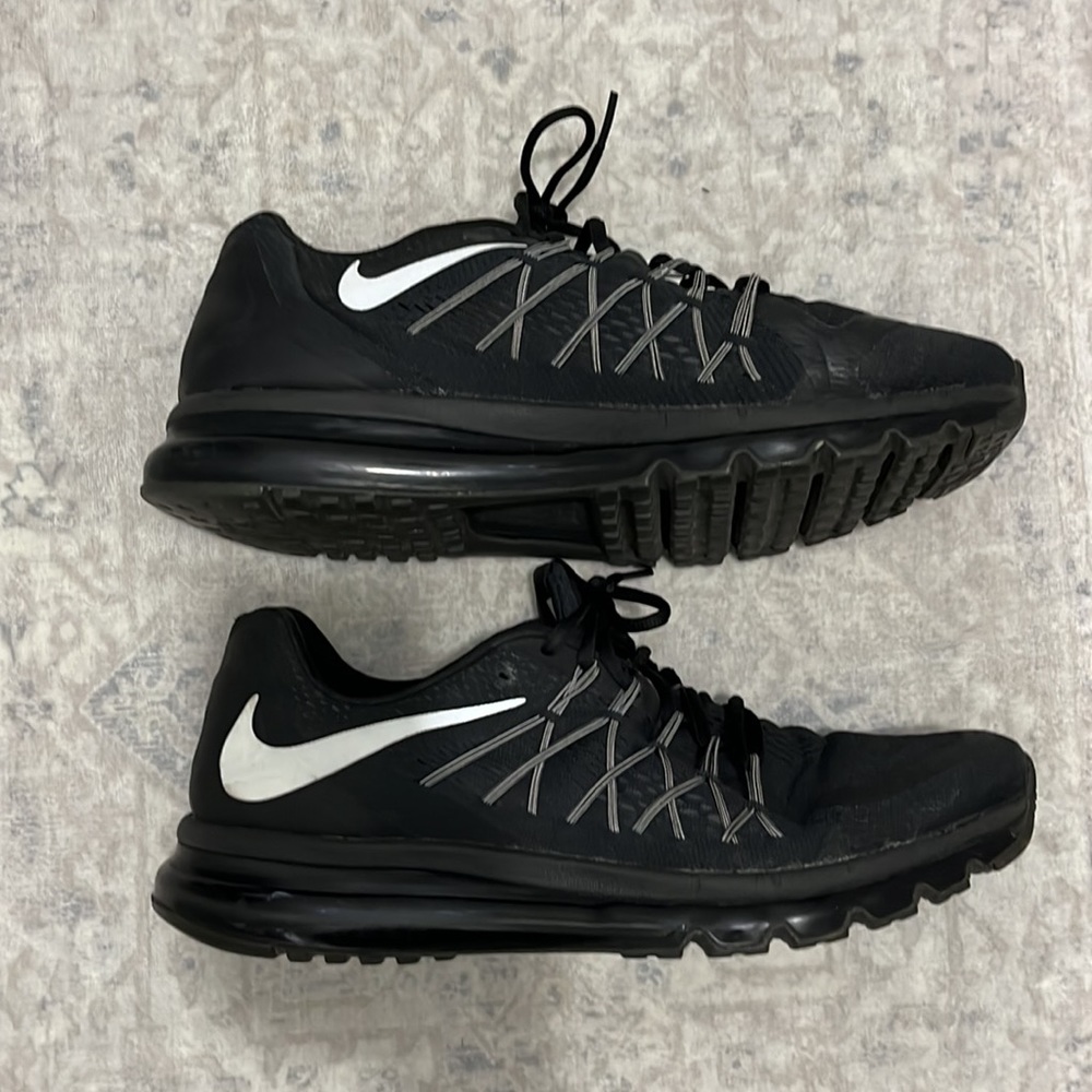 Men’s Nike Airmax Black Athletic Running Shoes sneakers size 13